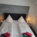 Séjour chez l'habitant Gaestezimmer Haus Talblick