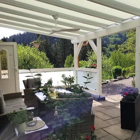 Alloggio in famiglia Gaestezimmer Haus Talblick *