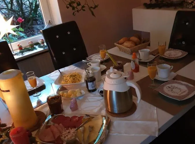 Проживание в семье Gaestezimmer Haus Talblick Лаутентхаль