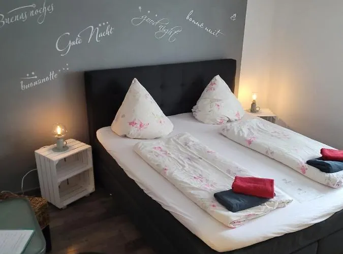 Gaestezimmer Haus Talblick Проживание в семье Лаутентхаль